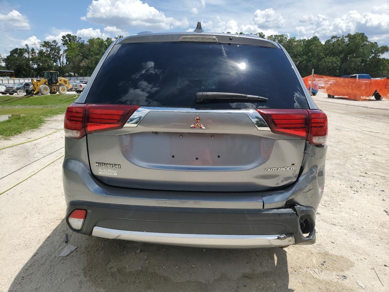 2017 MITSUBISHI outlander