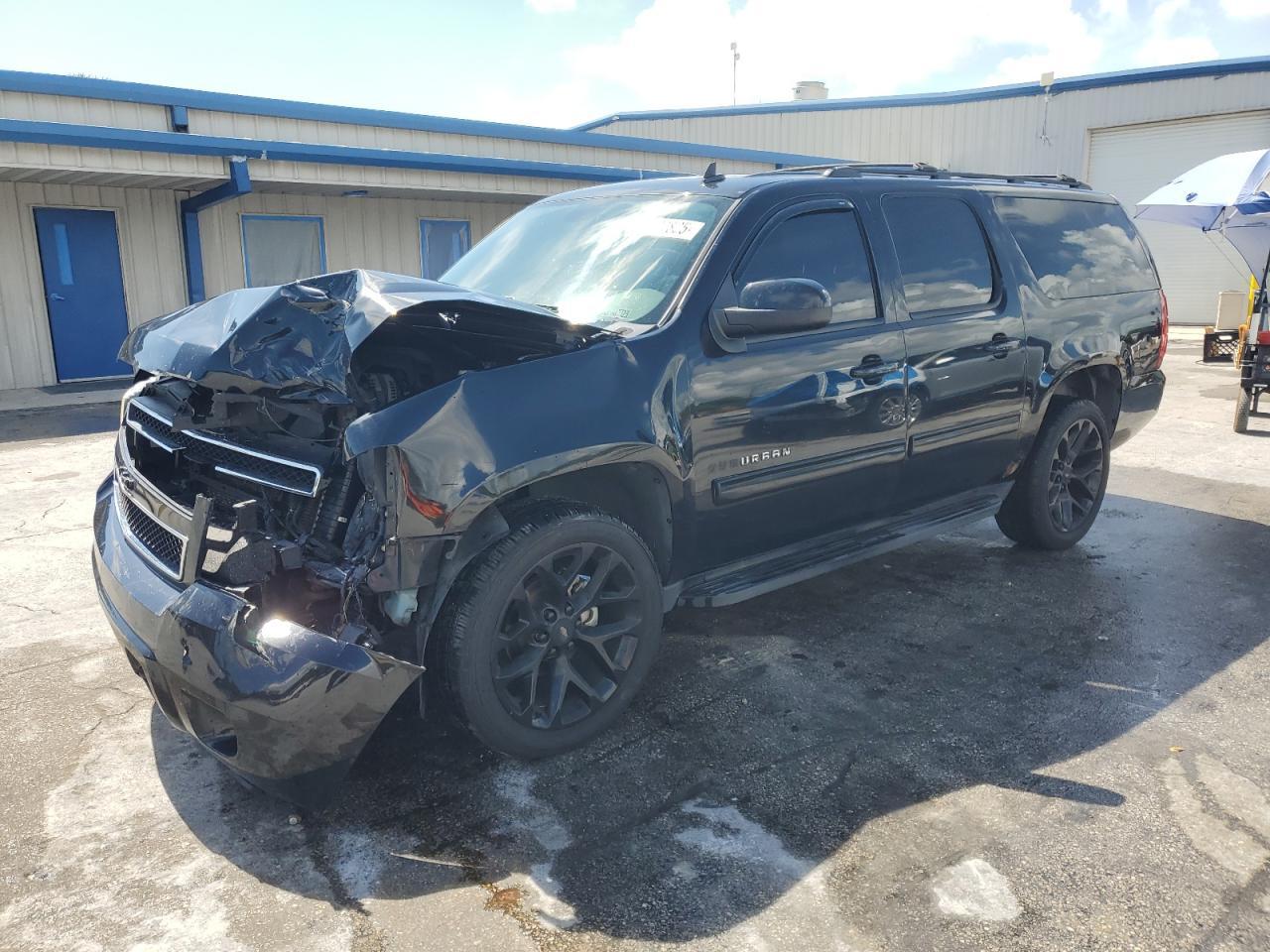 2011 CHEVROLET Suburban