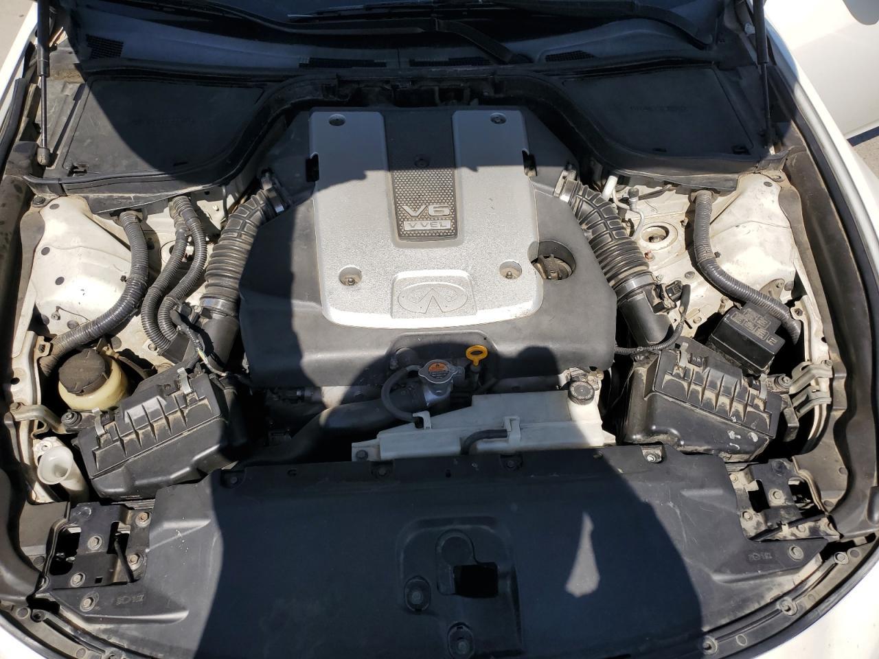 2012 INFINITI G37