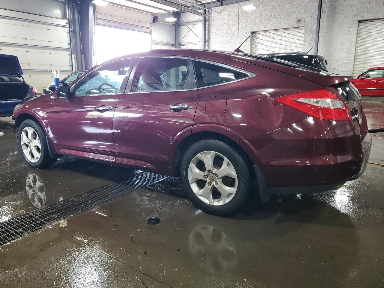 2012 HONDA Crosstour