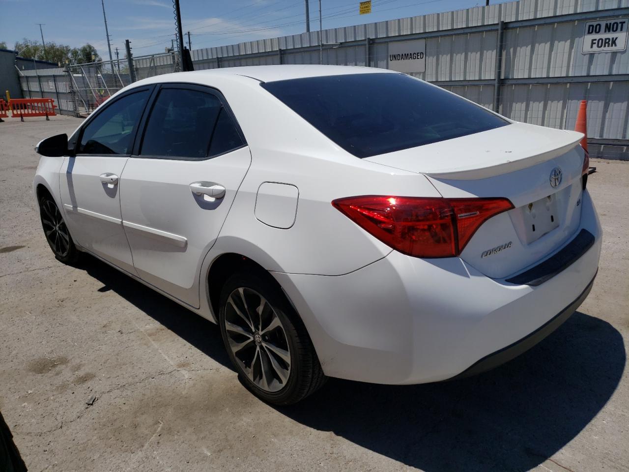 2017 TOYOTA COROLLA