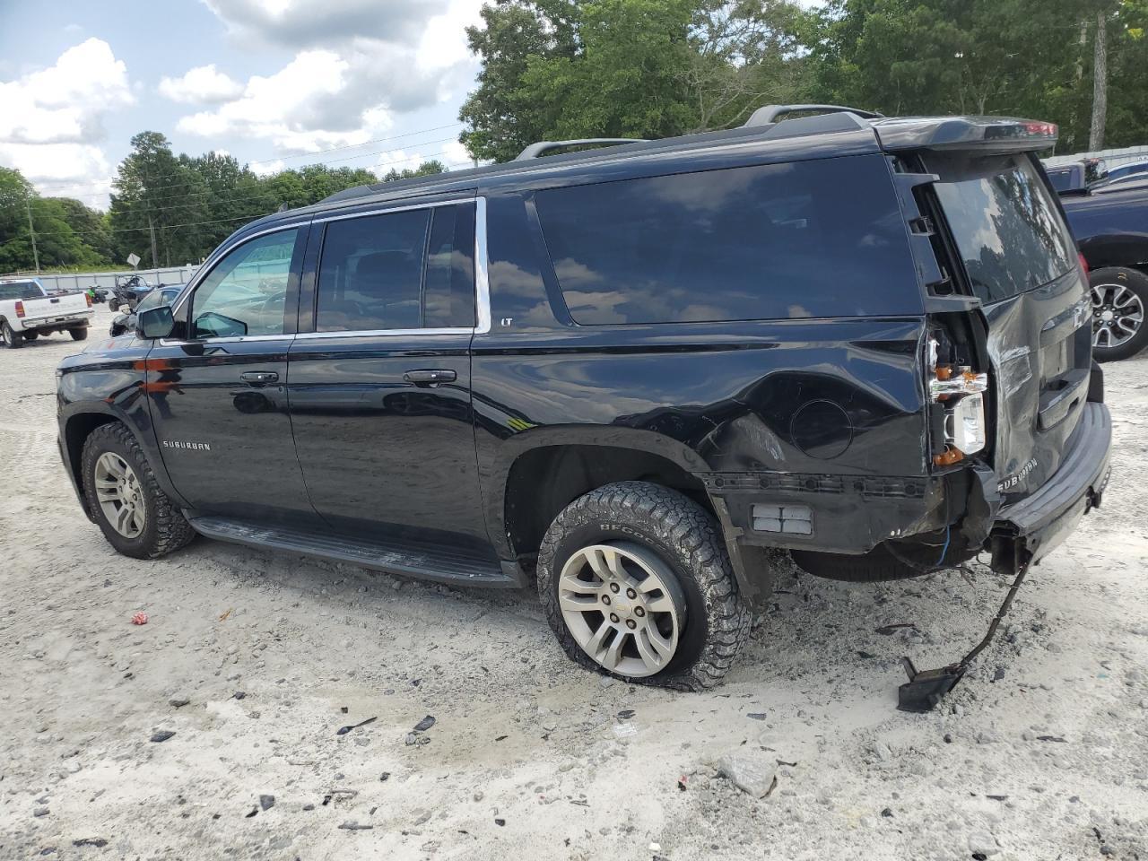 2016 CHEVROLET Suburban