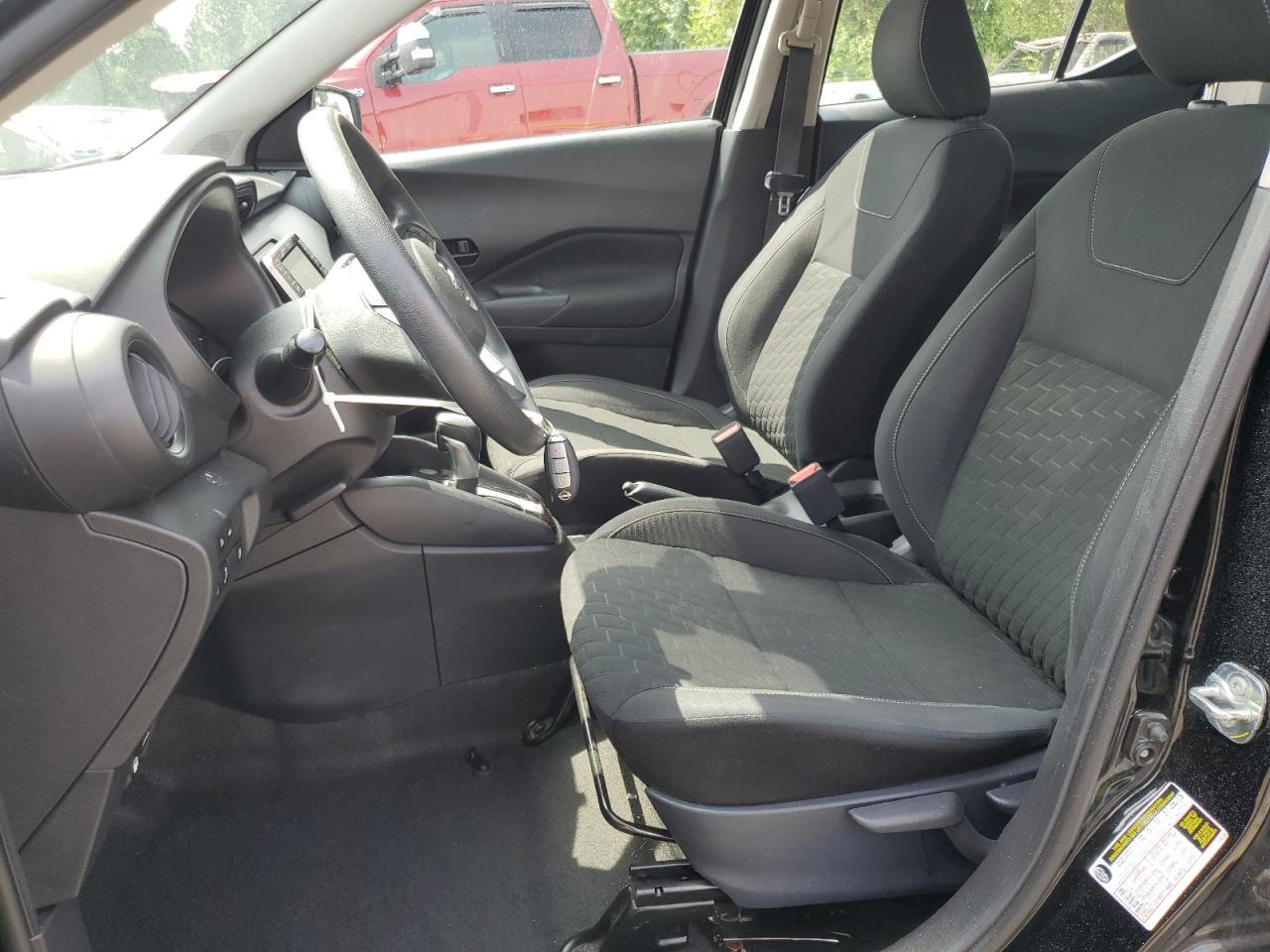 2021 NISSAN KICKS