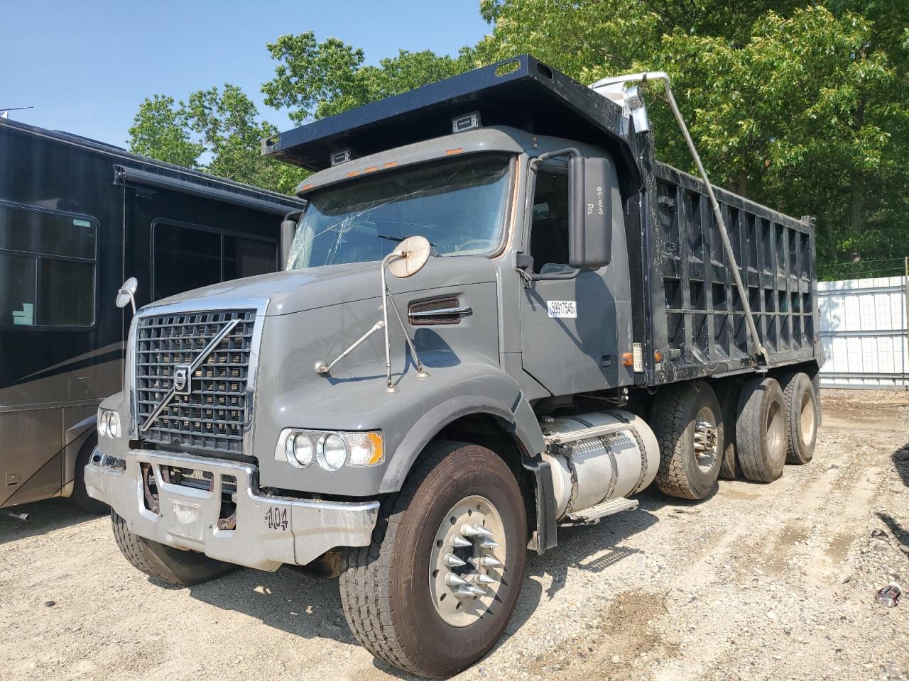 2007 VOLVO VHD