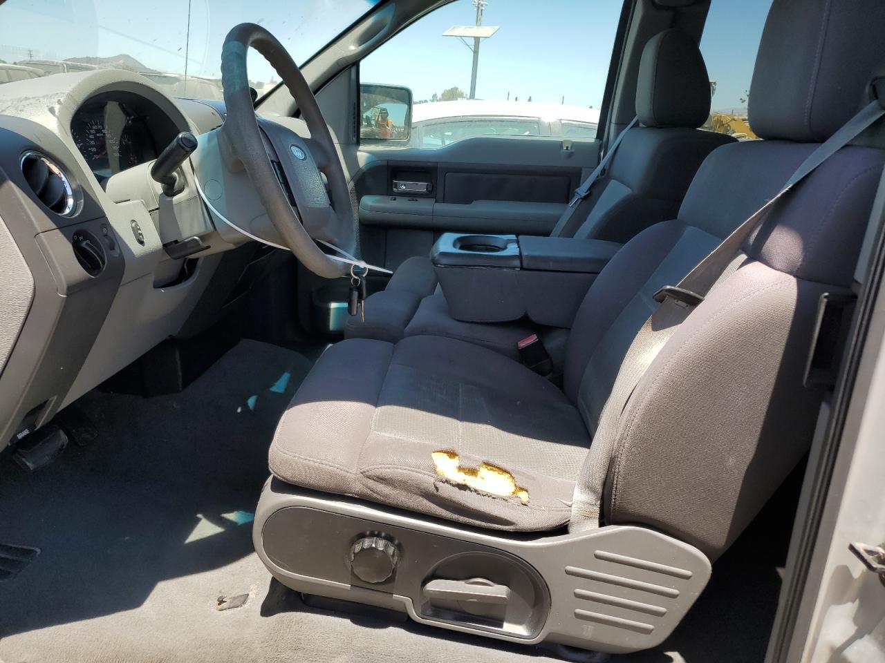 2004 FORD F-150