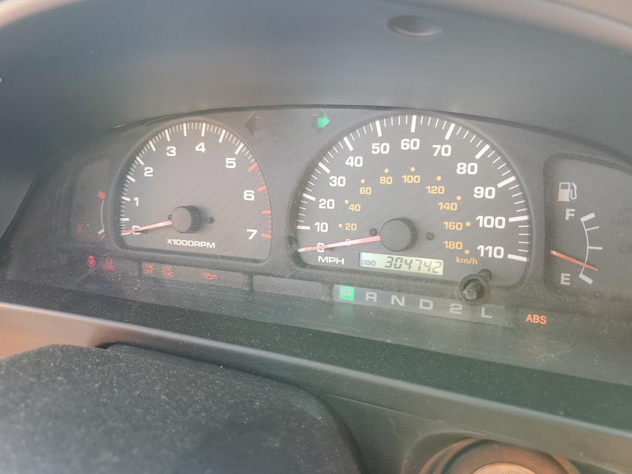 2002 TOYOTA 4Runner