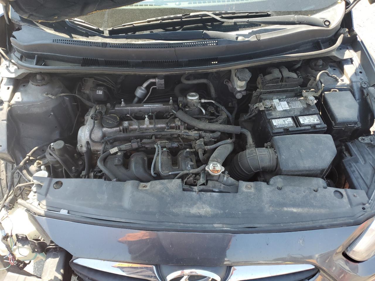 2012 HYUNDAI ACCENT