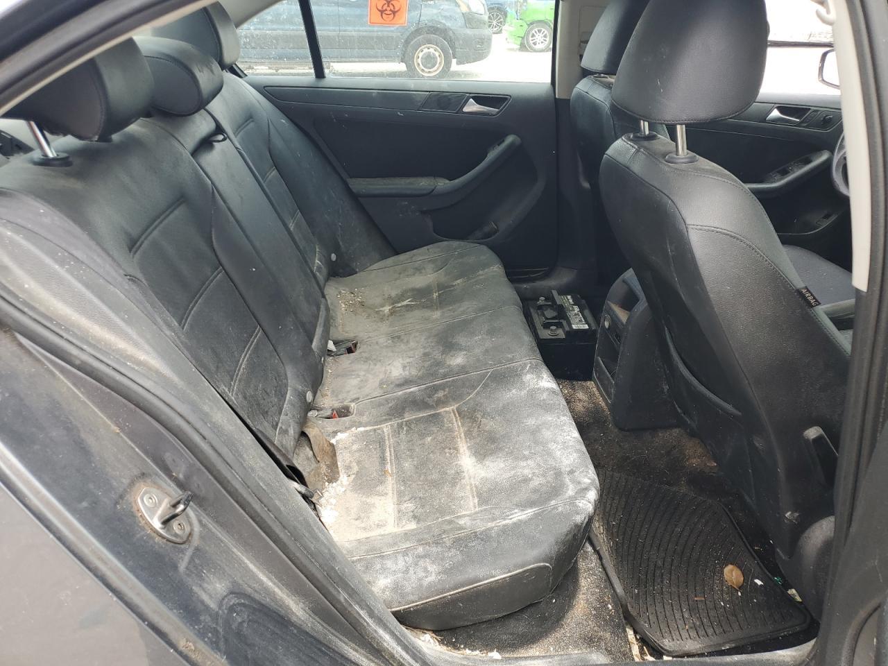 2005 VOLKSWAGEN JETTA