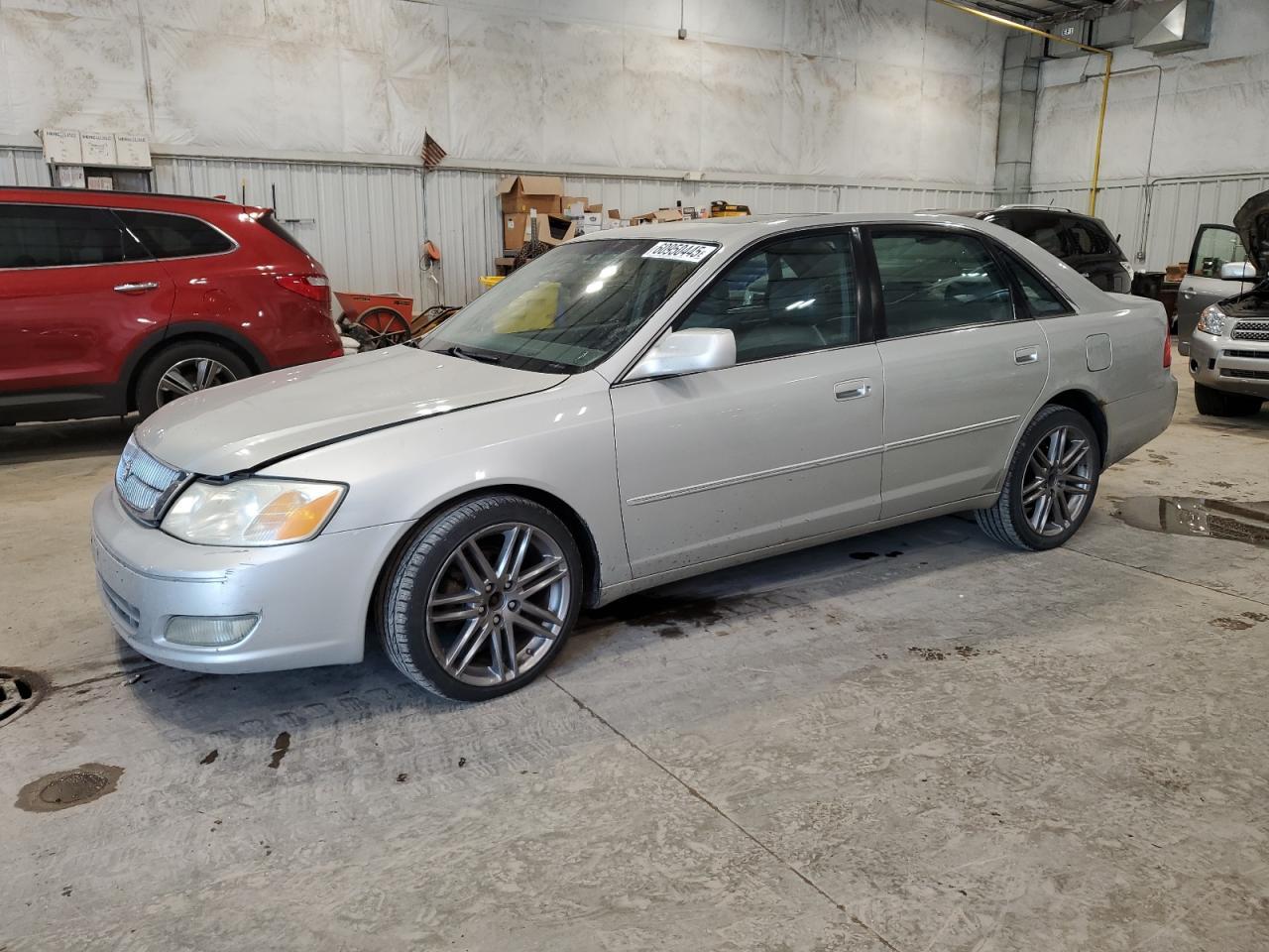 2002 TOYOTA Avalon