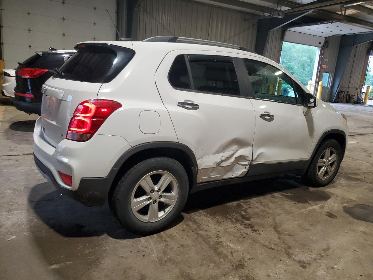 2017 CHEVROLET TRAX