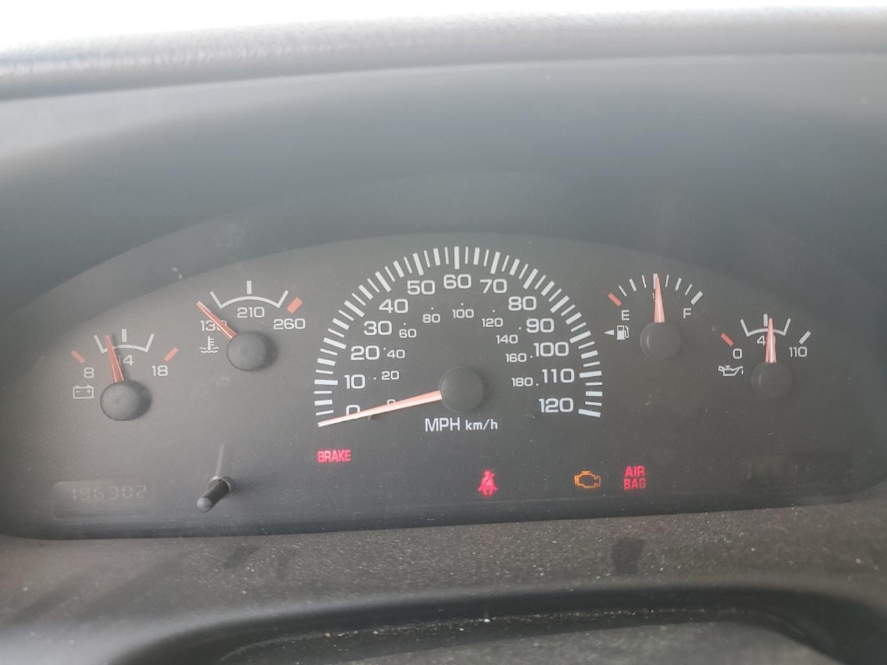2002 DODGE B Series