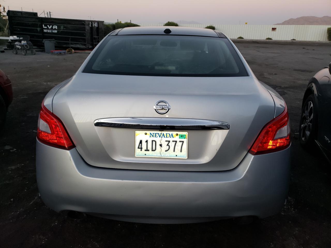 2009 NISSAN Maxima