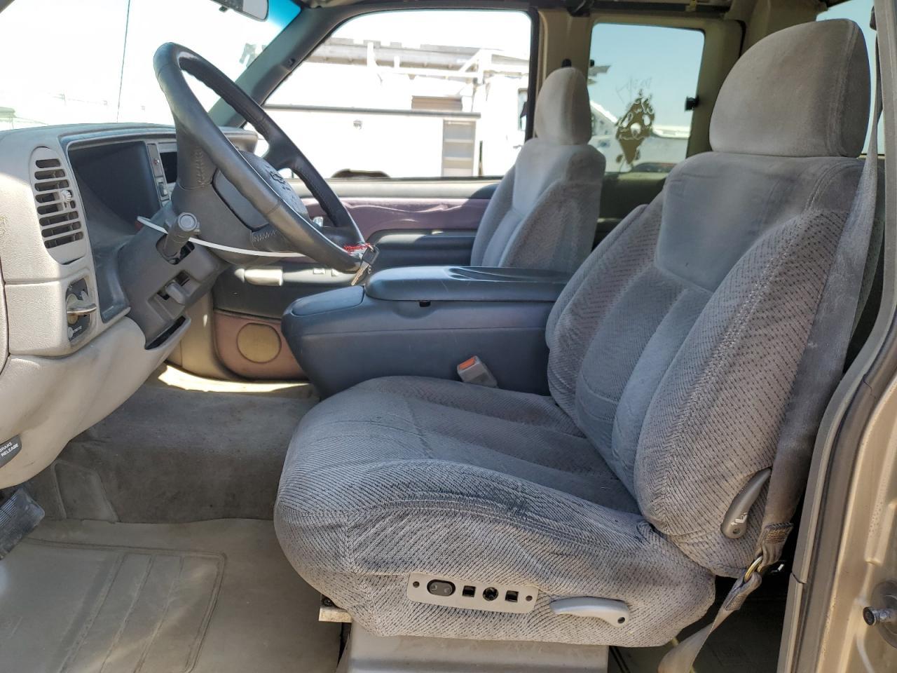 1999 CHEVROLET Gmt