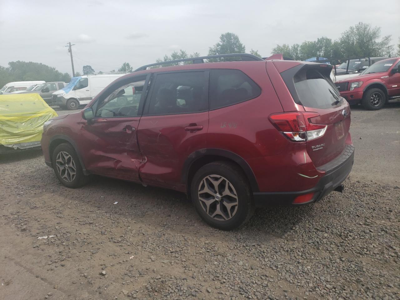 2020 SUBARU FORESTER