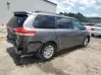 2011 TOYOTA SIENNA