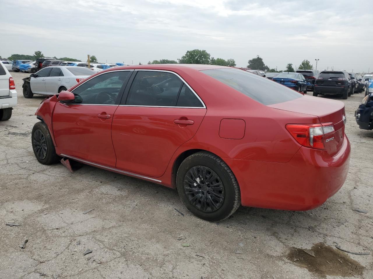 2014 TOYOTA CAMRY