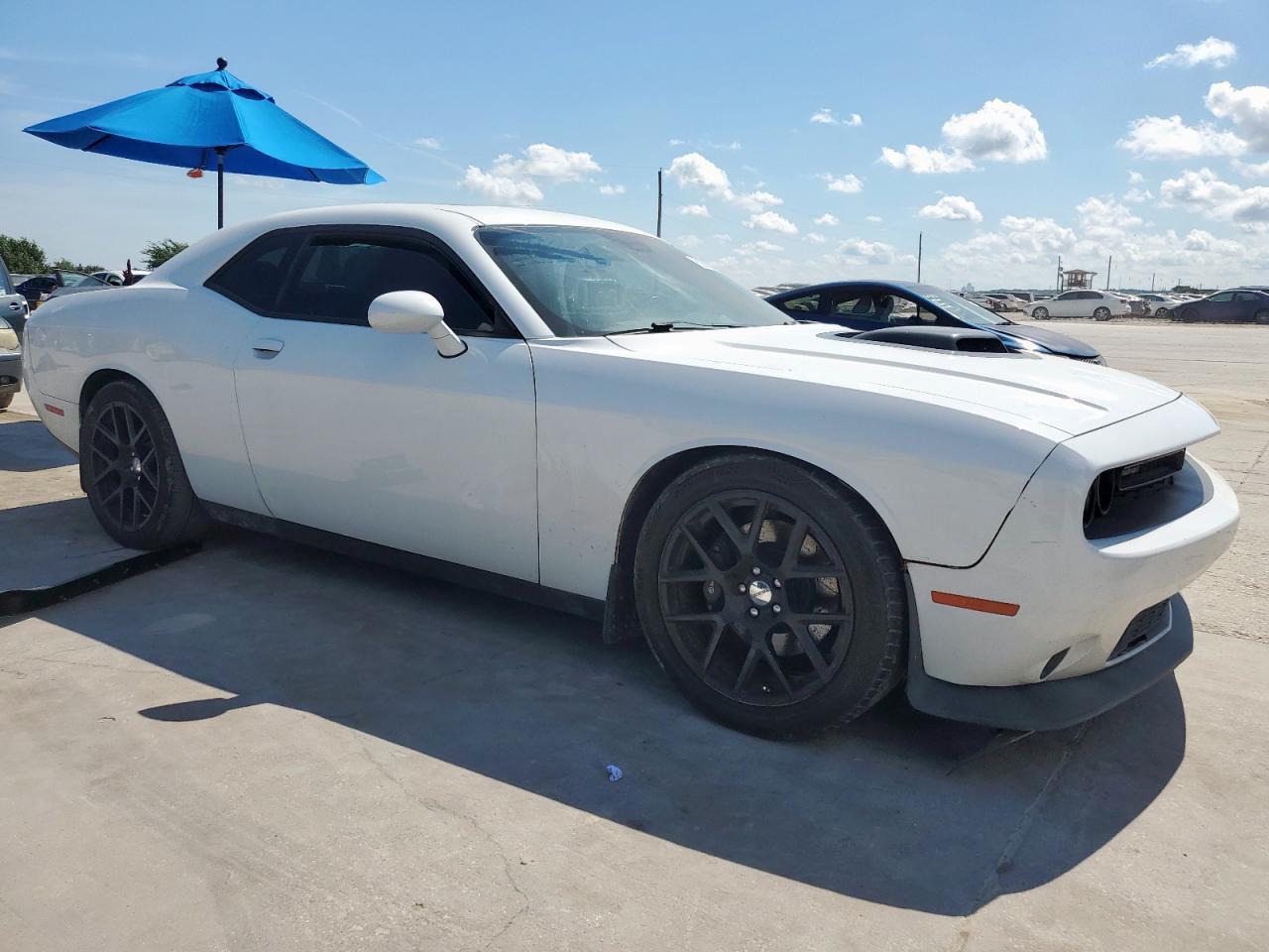 2015 DODGE Challenger