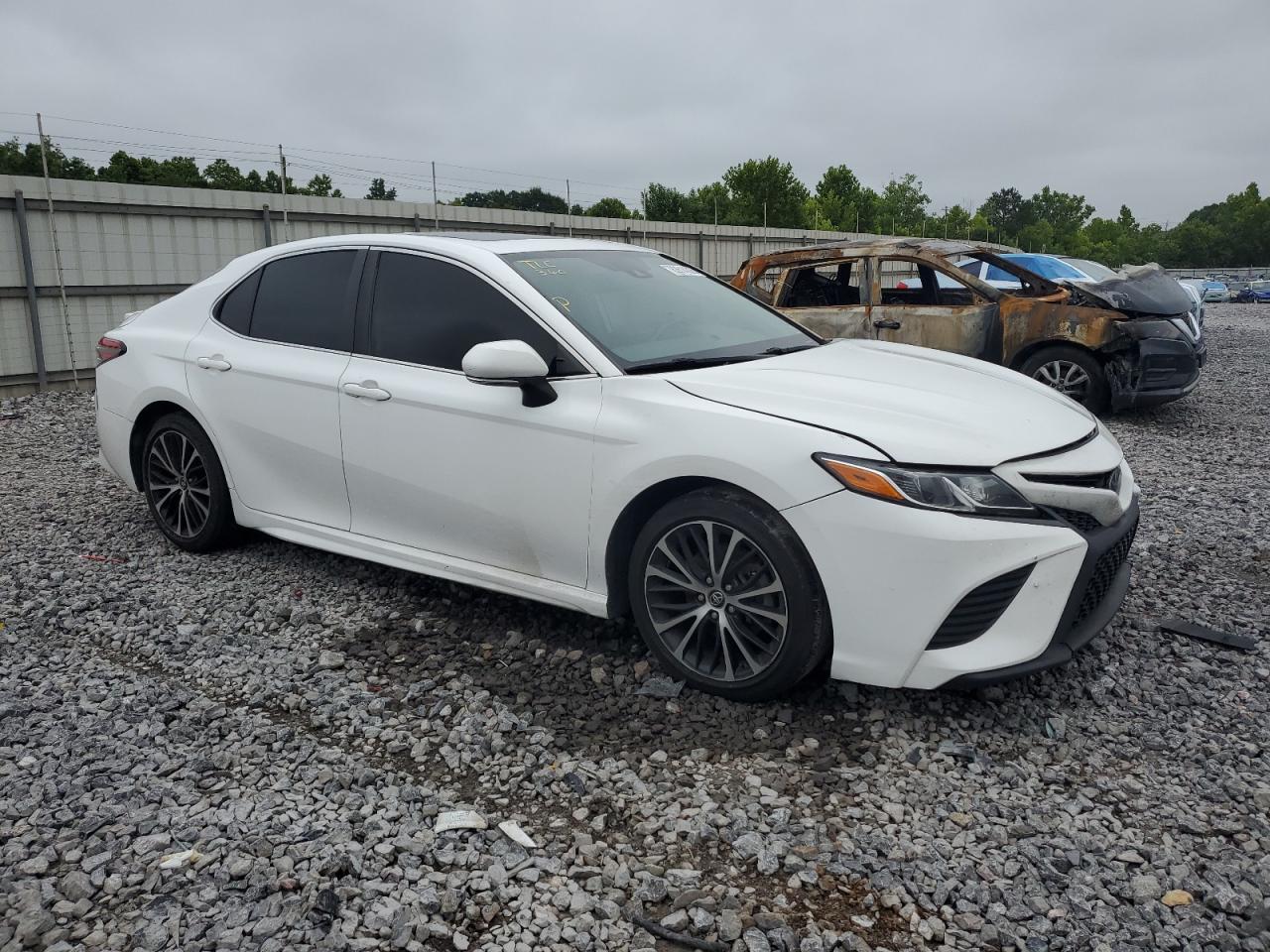 2019 TOYOTA CAMRY