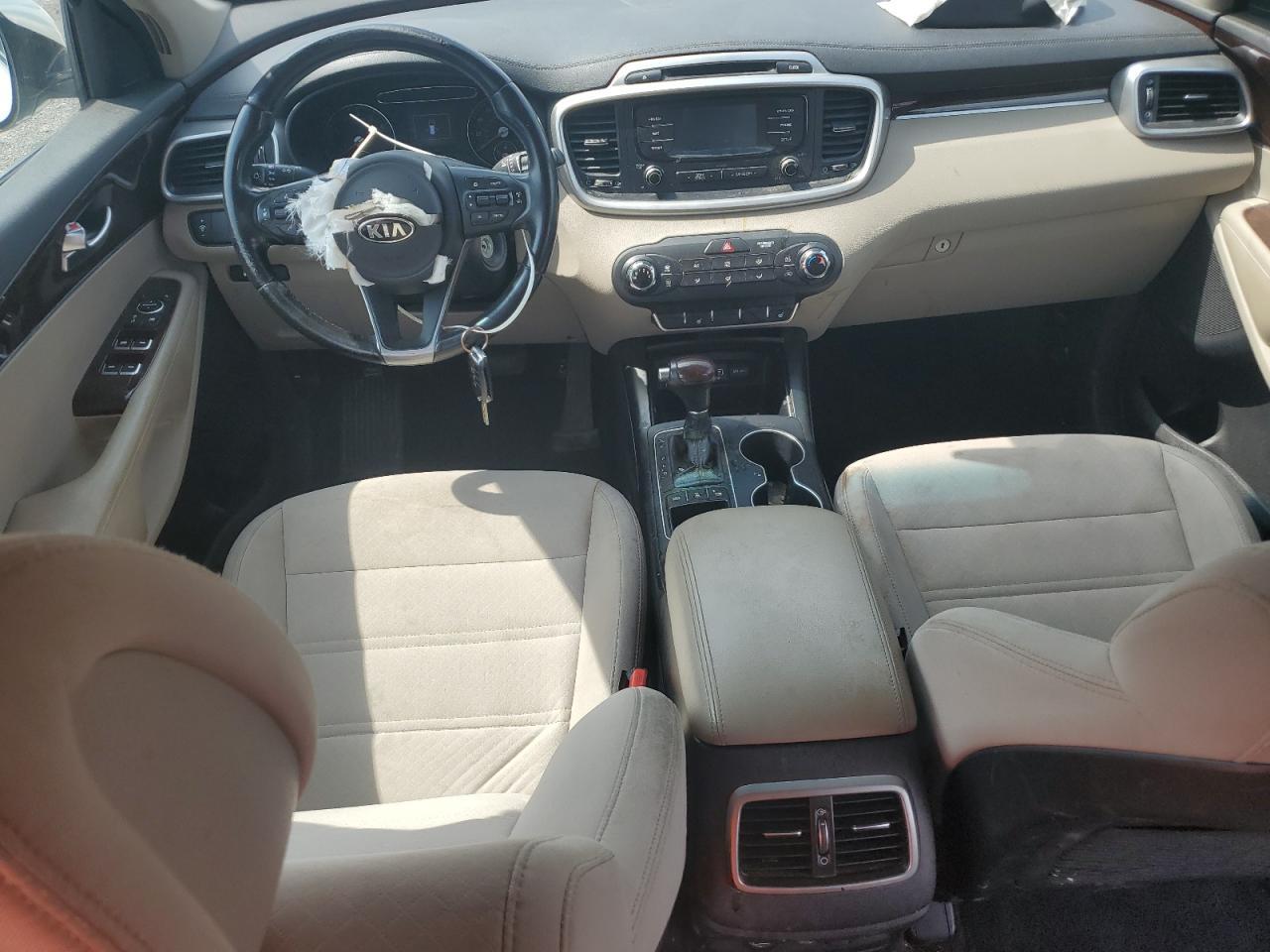 2016 KIA SORENTO