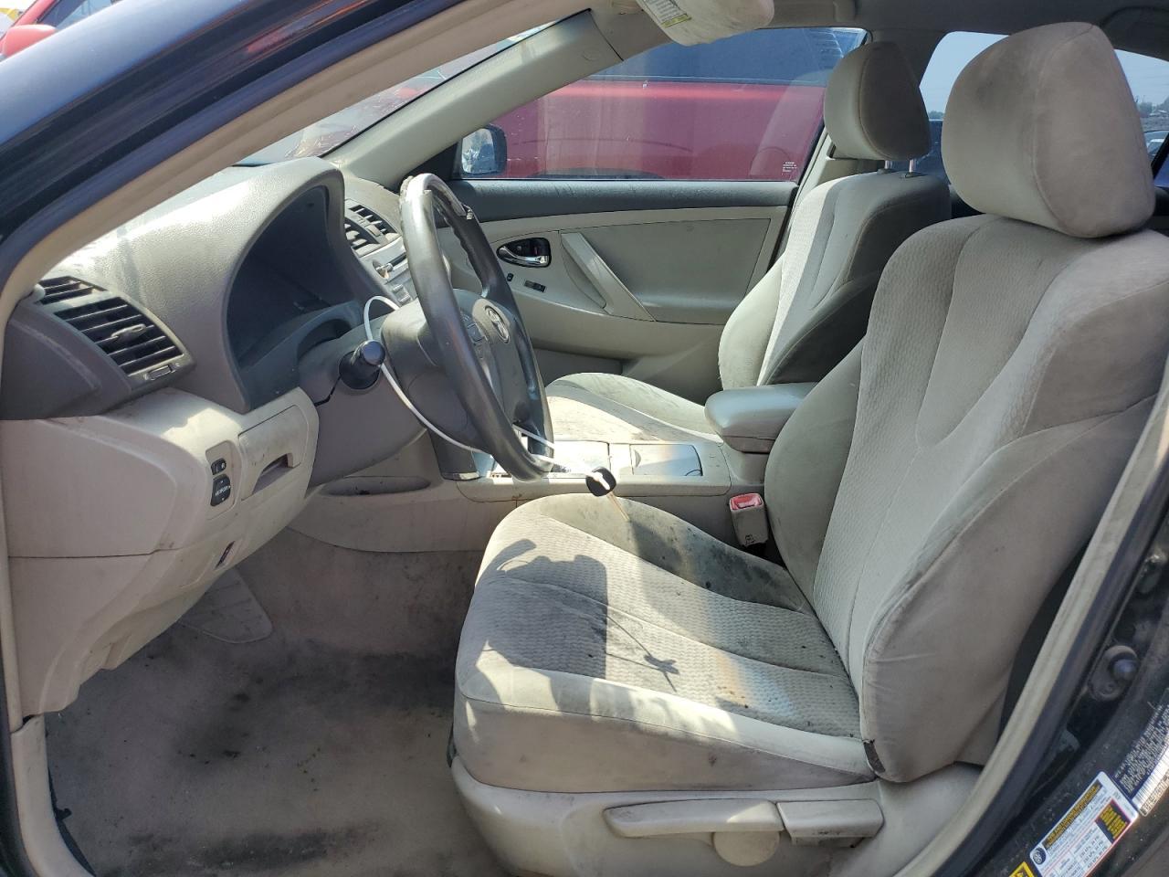 2010 TOYOTA CAMRY