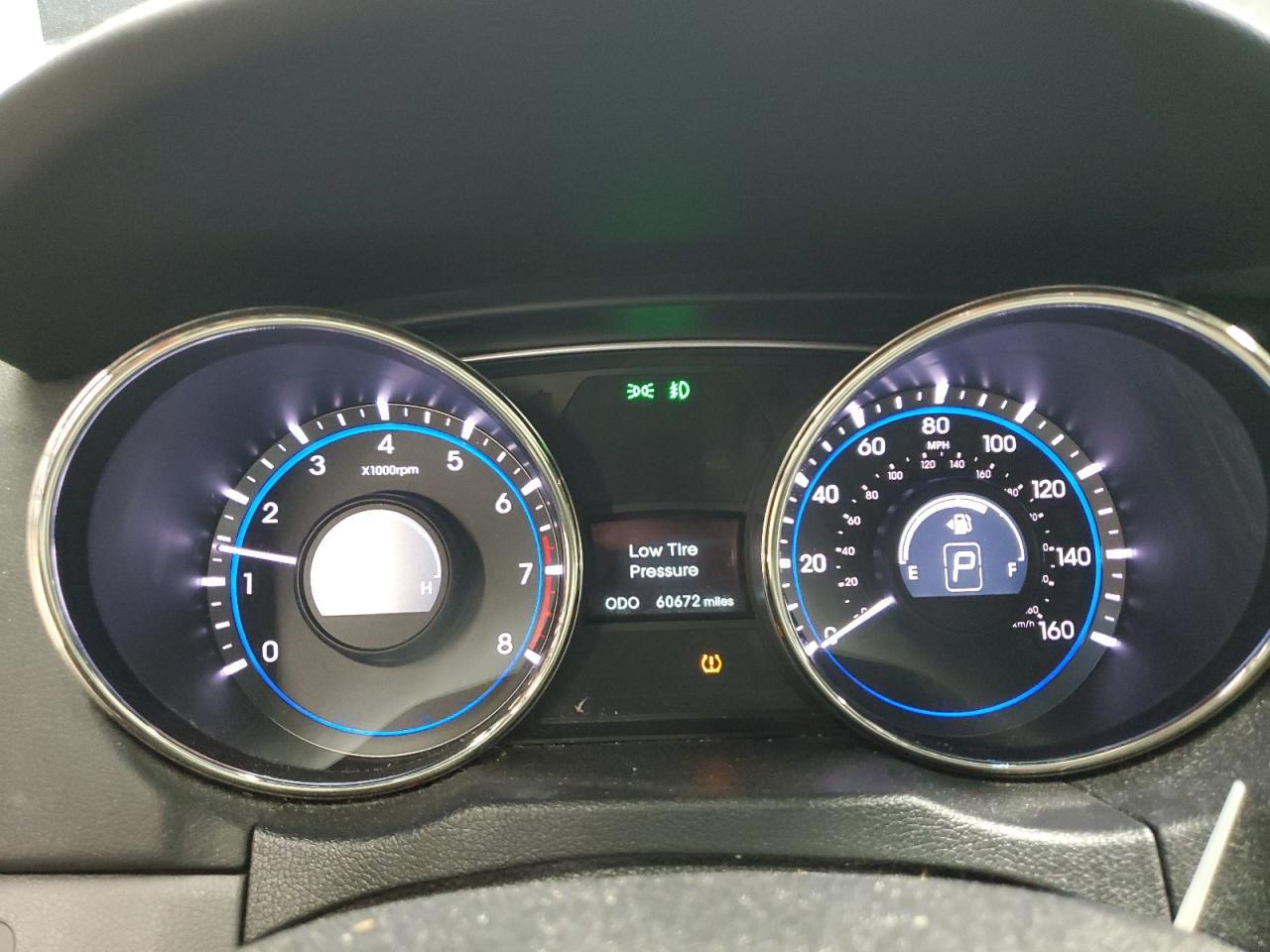 2012 HYUNDAI SONATA