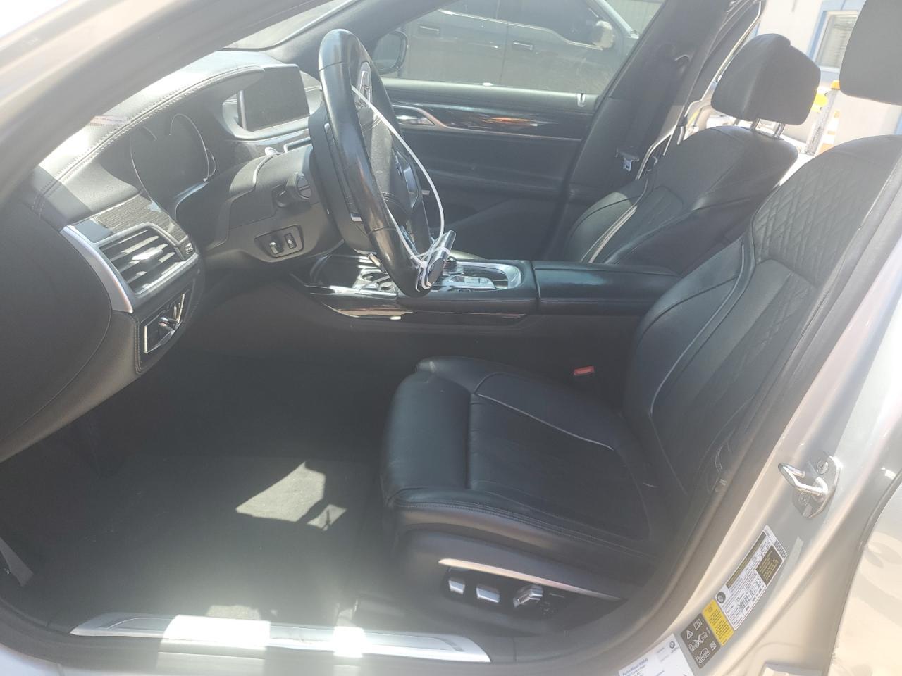 2016 BMW 7 series