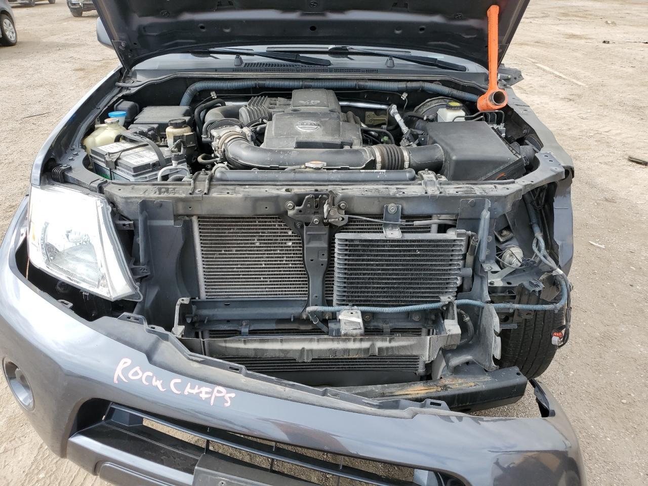 2011 NISSAN PATHFINDER