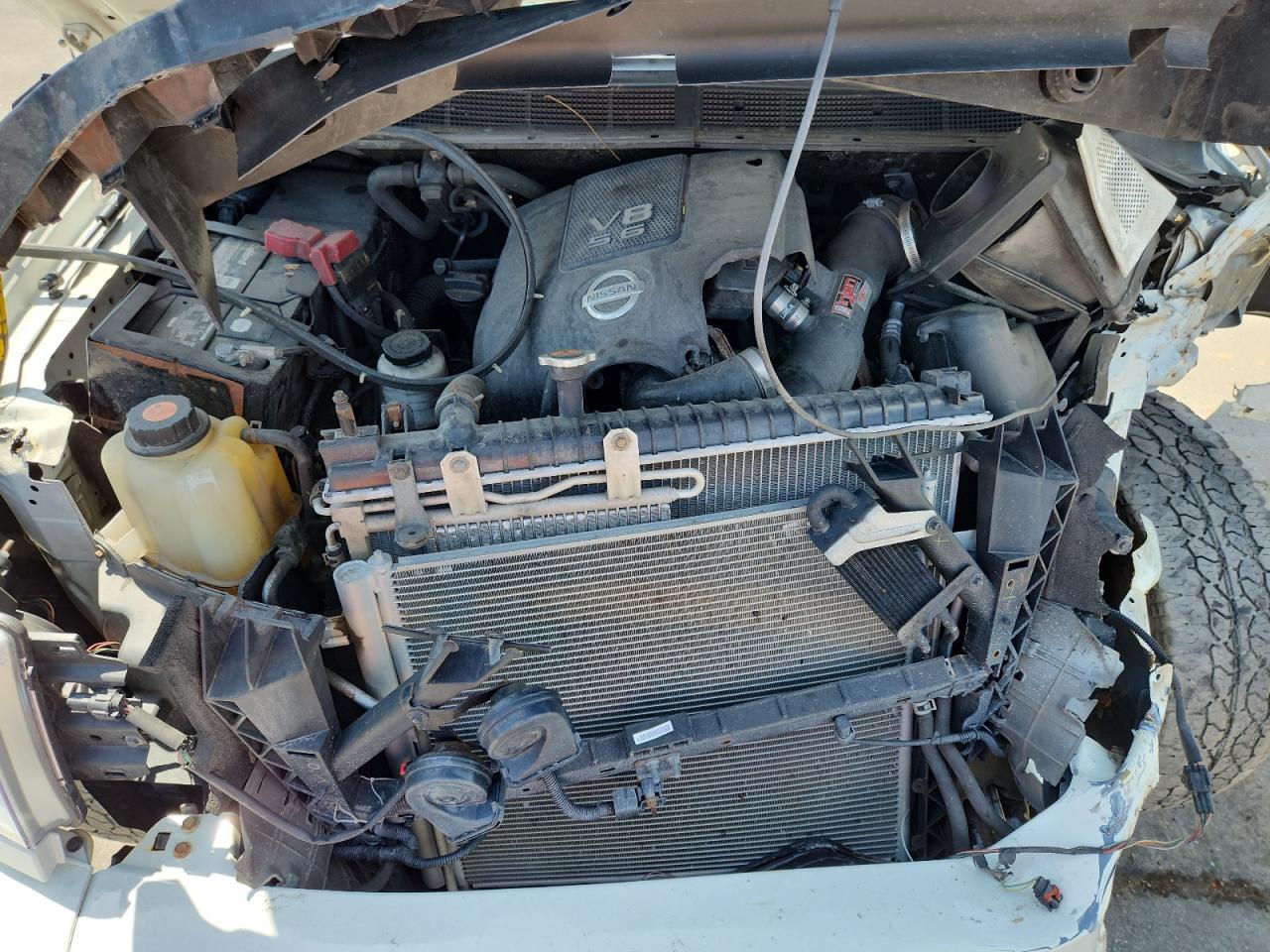 2015 NISSAN Titan