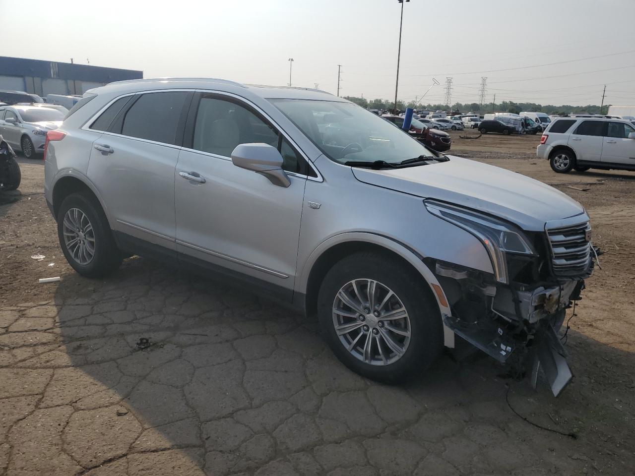 2017 CADILLAC XT5