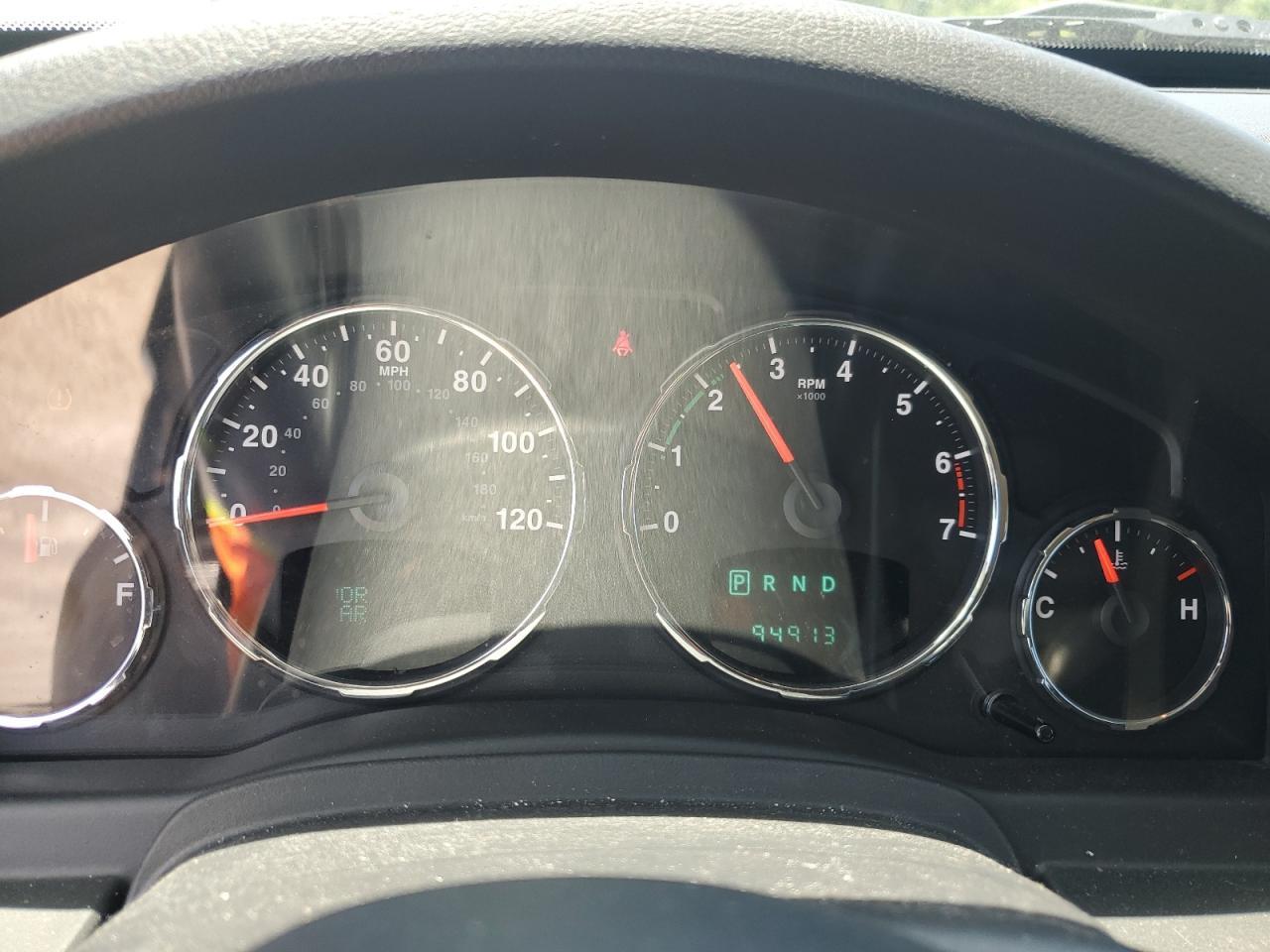 2012 JEEP Liberty