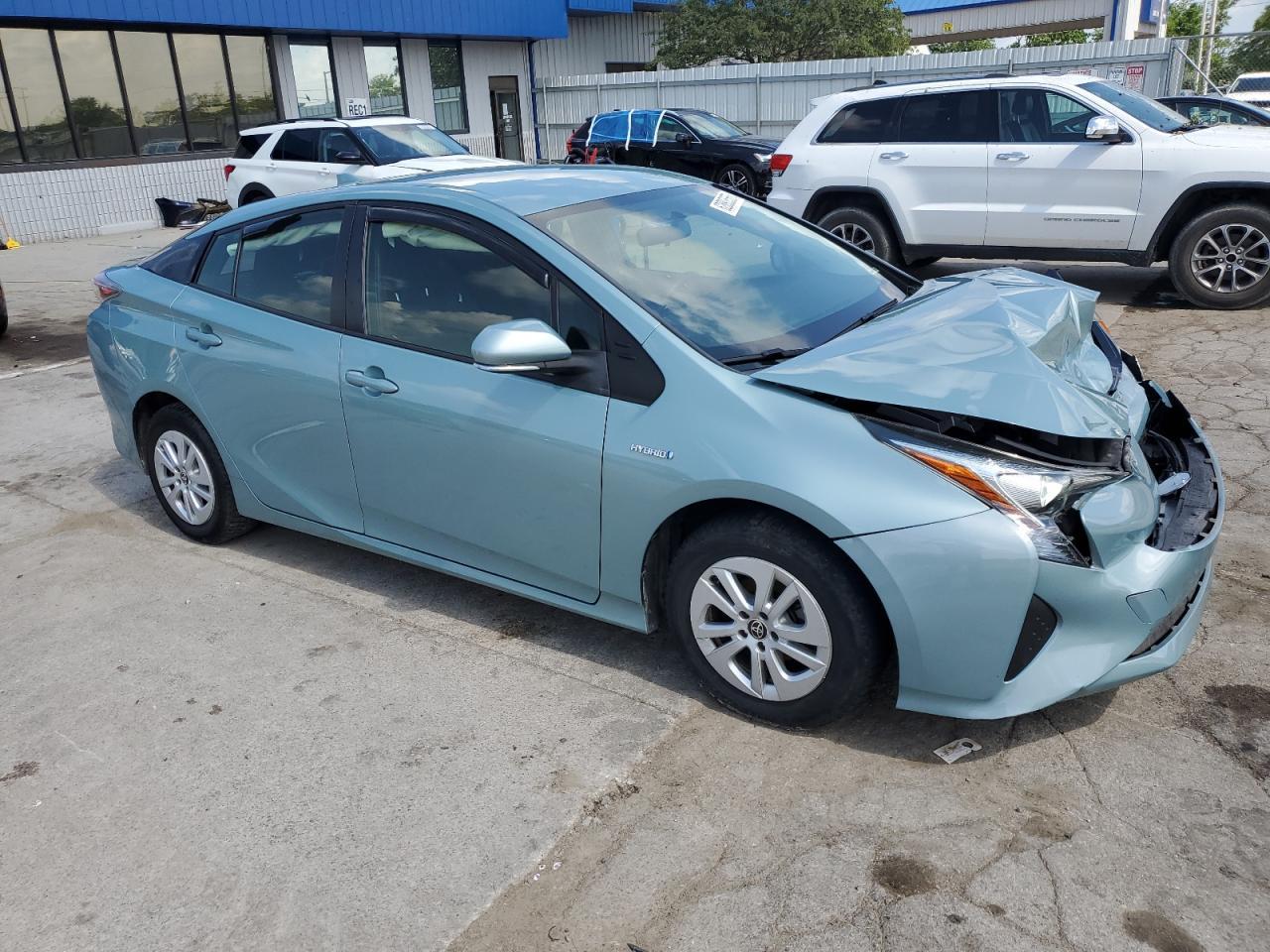 2016 TOYOTA PRIUS