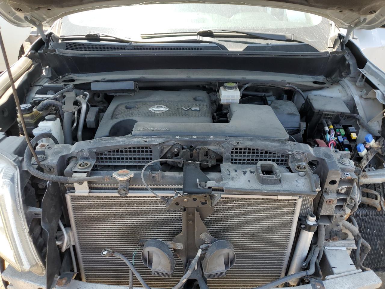 2014 NISSAN PATHFINDER