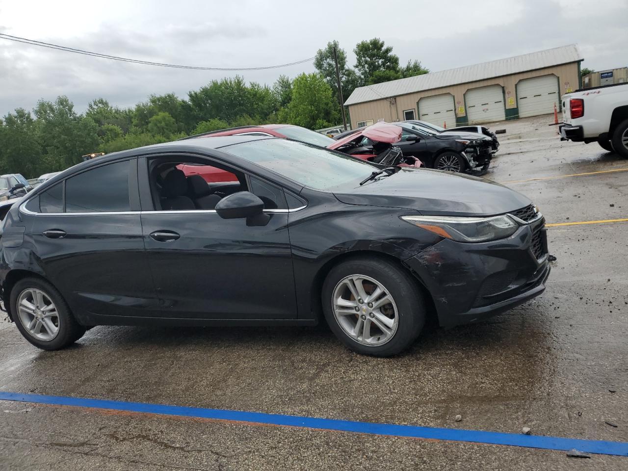 2017 CHEVROLET CRUZE