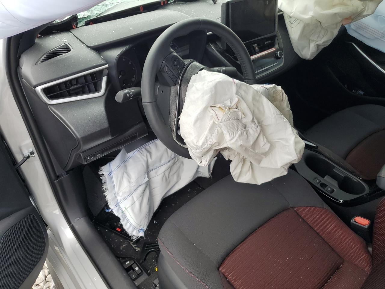 2025 TOYOTA COROLLA