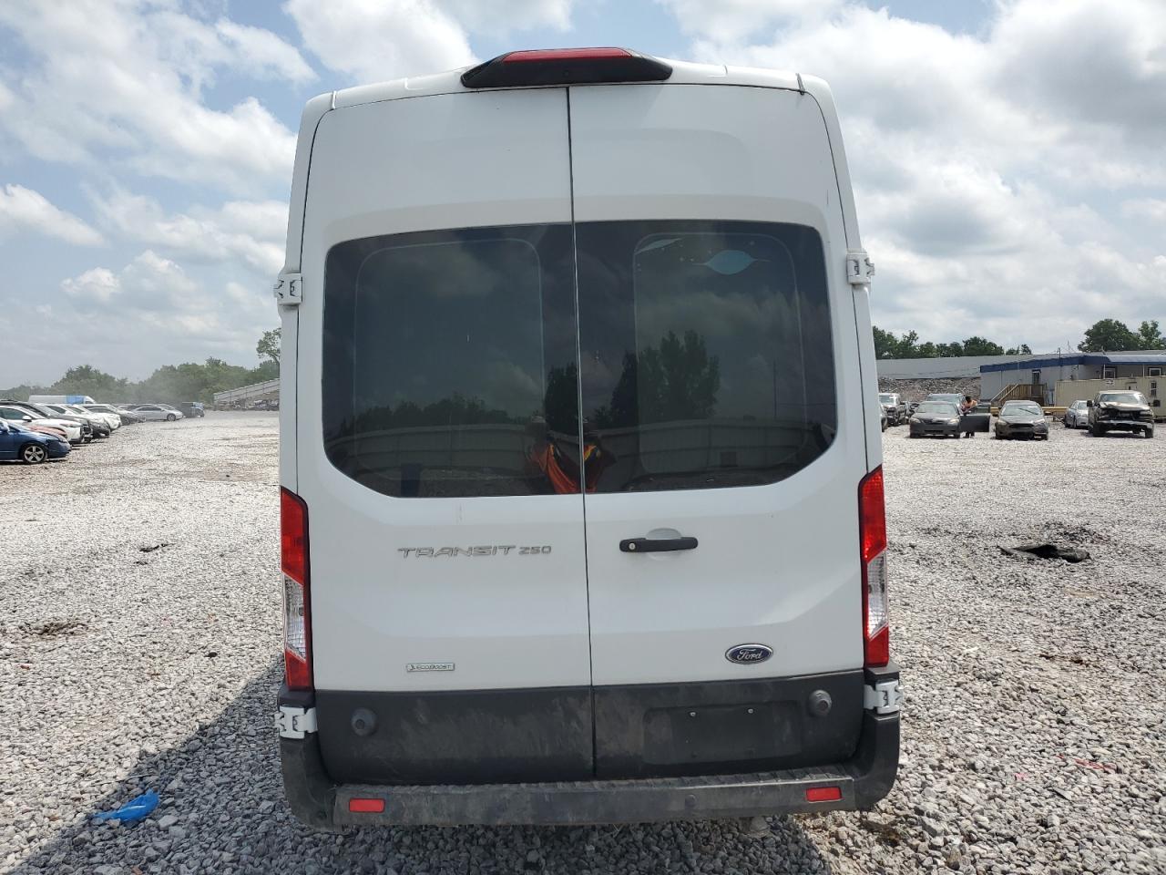2019 FORD Transit