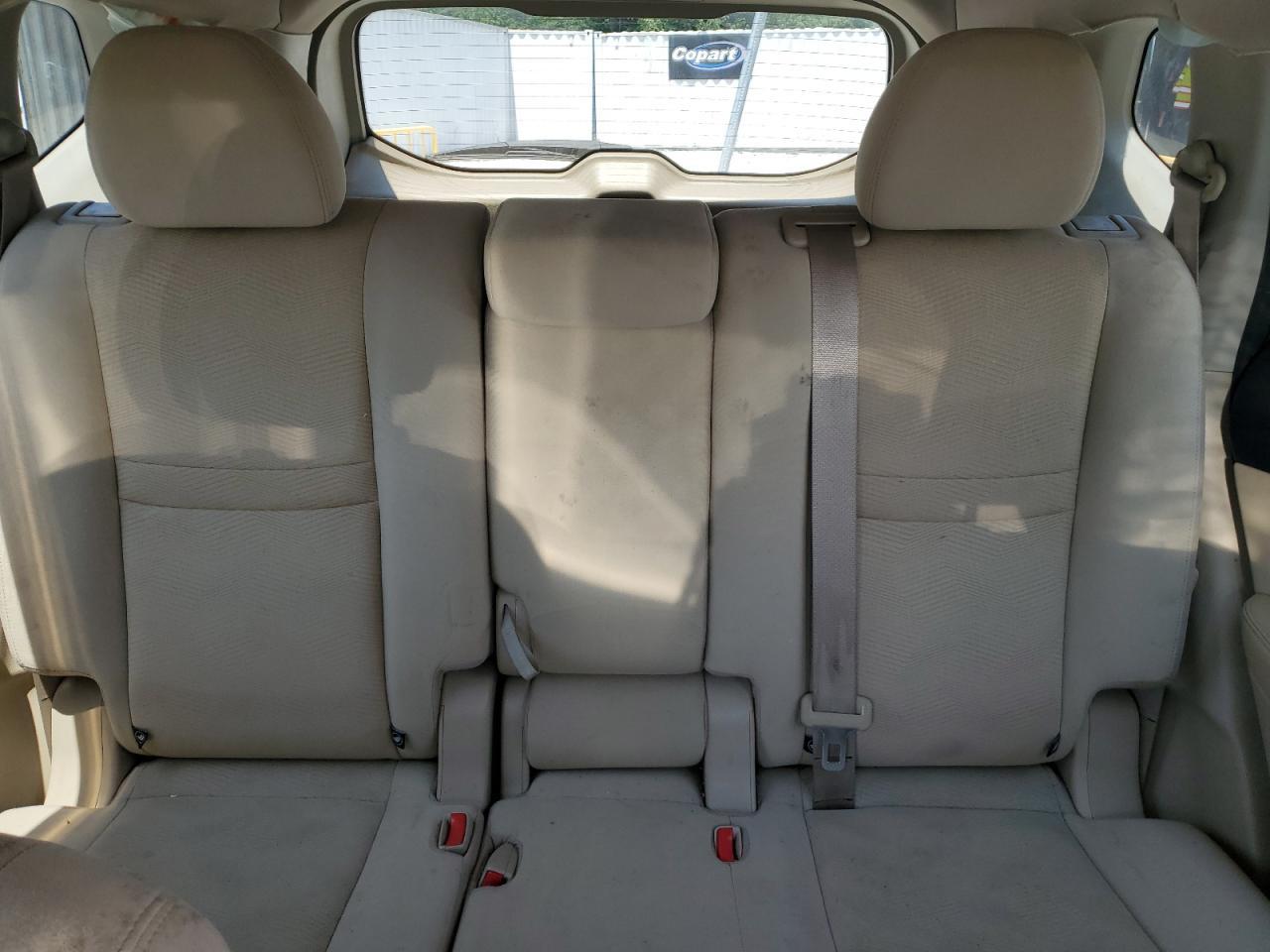 2016 NISSAN ROGUE
