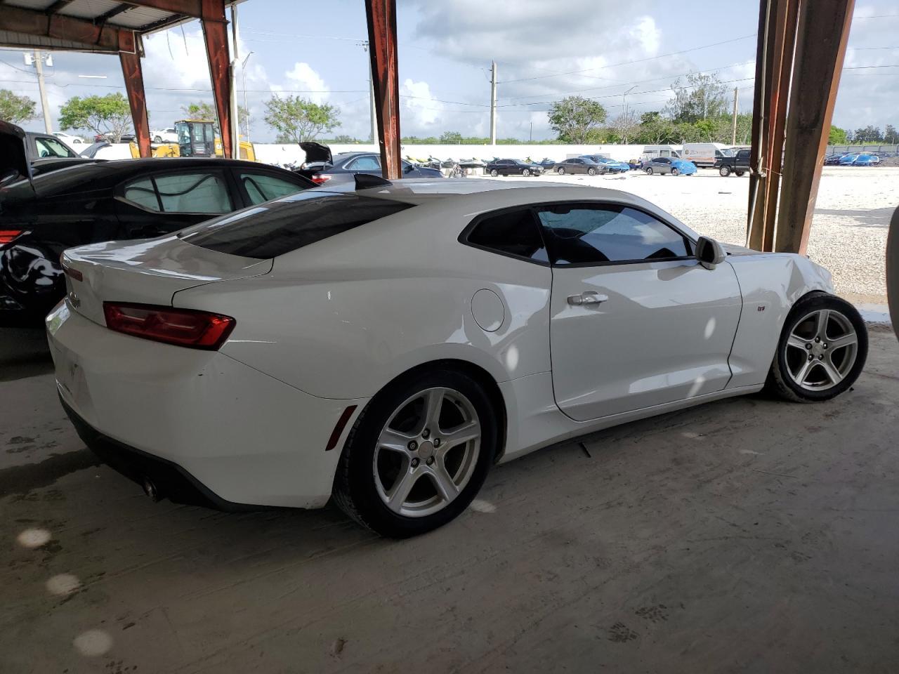 2017 CHEVROLET Camaro