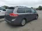 2011 TOYOTA SIENNA