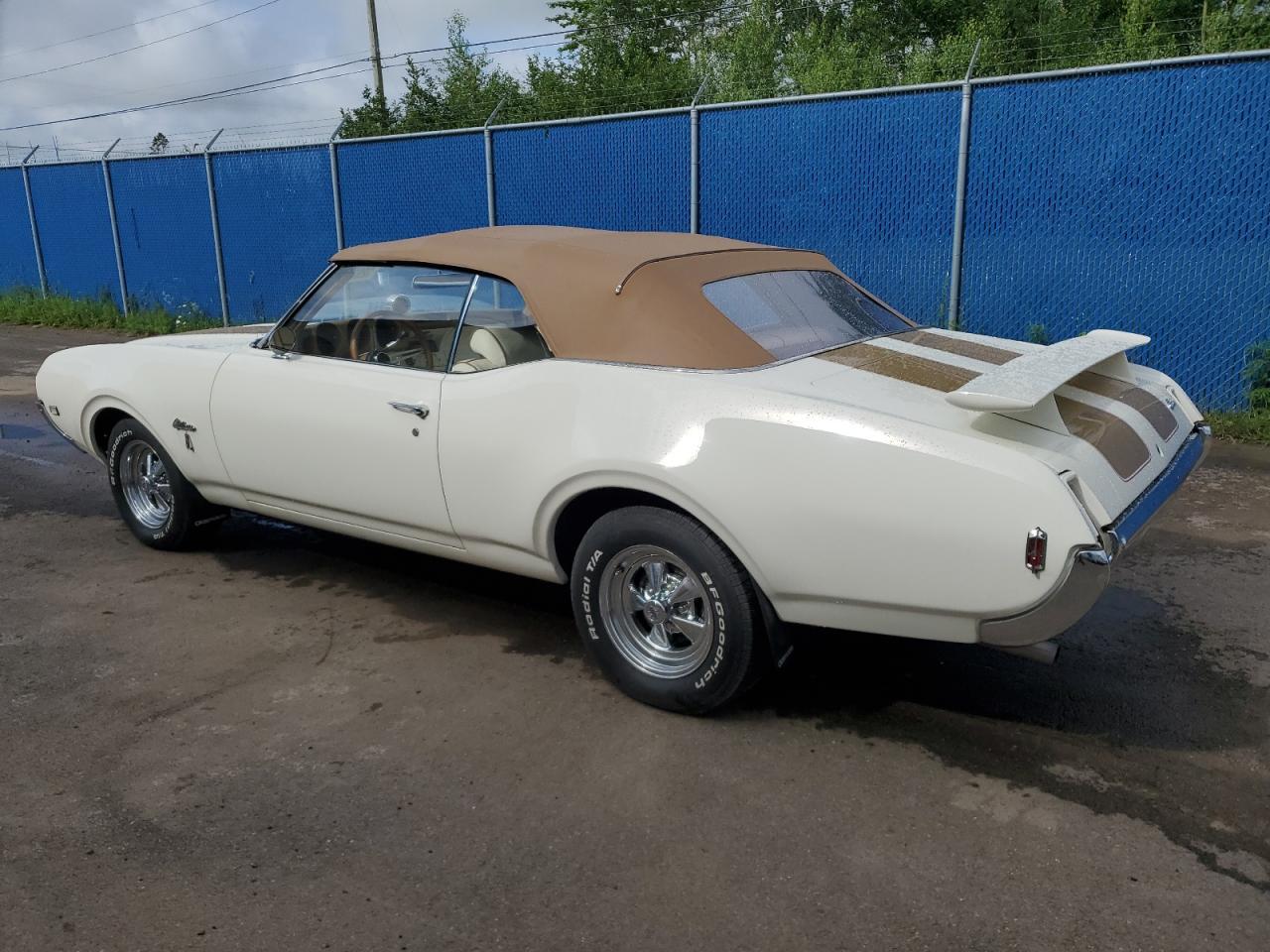 1969 OLDSMOBILE Cutlass