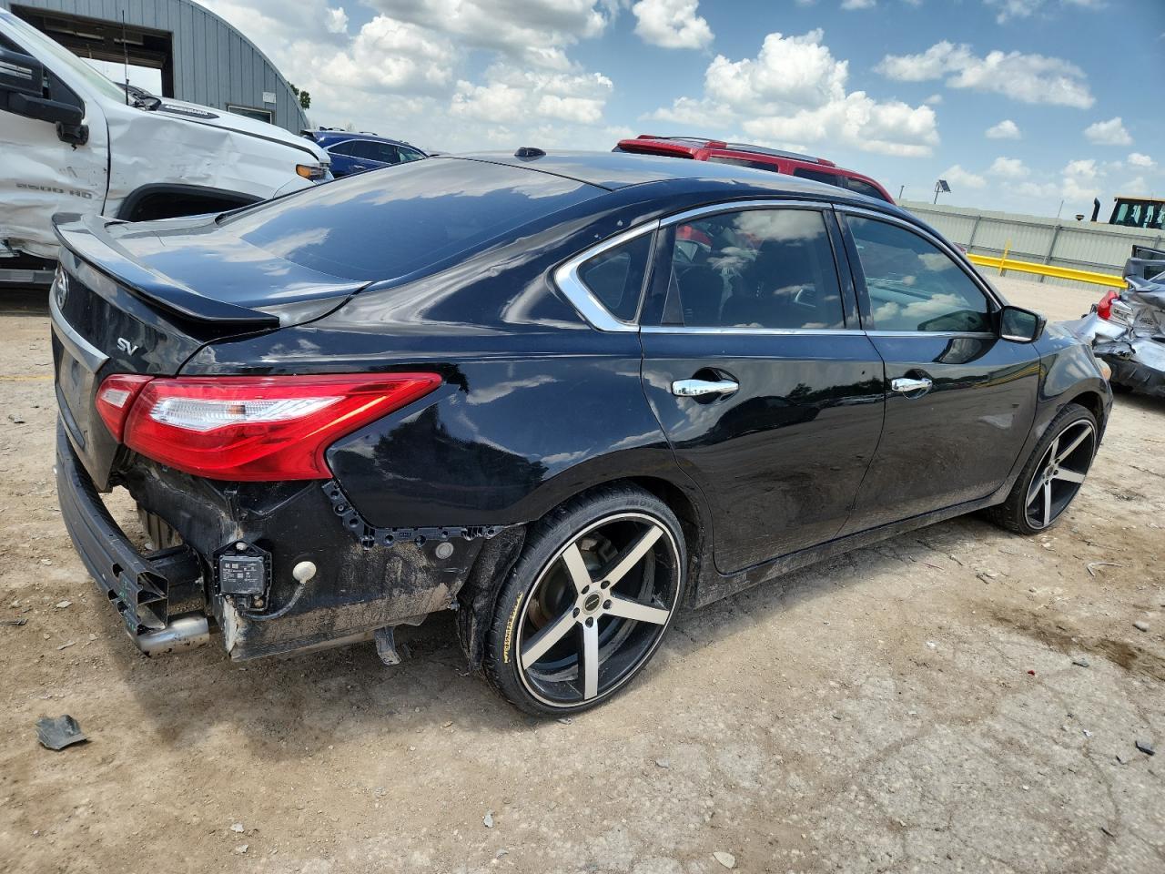 2017 NISSAN ALTIMA