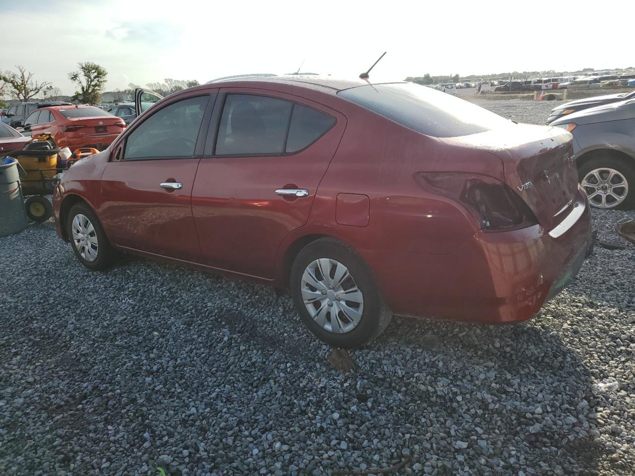 2019 NISSAN VERSA