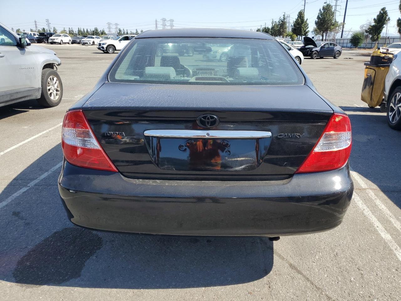 2002 TOYOTA CAMRY