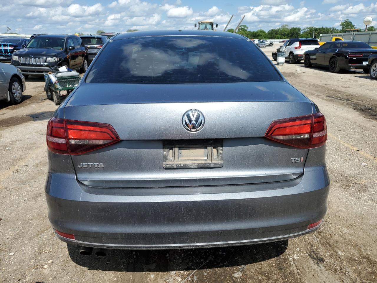 2016 VOLKSWAGEN JETTA