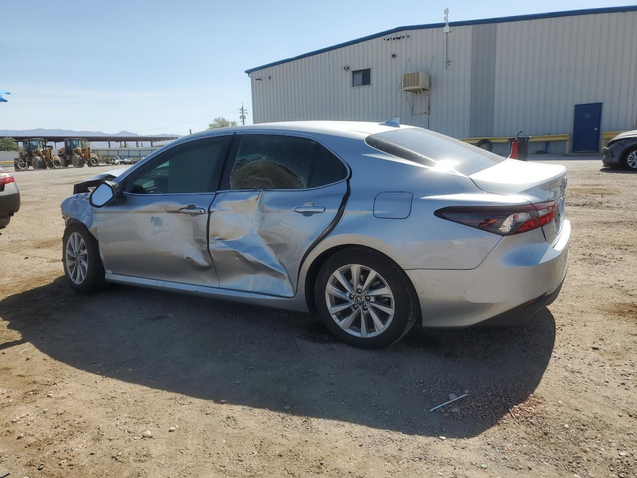 2023 TOYOTA CAMRY