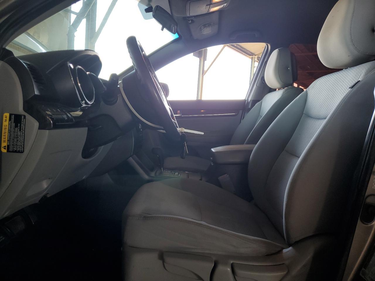 2011 KIA SORENTO