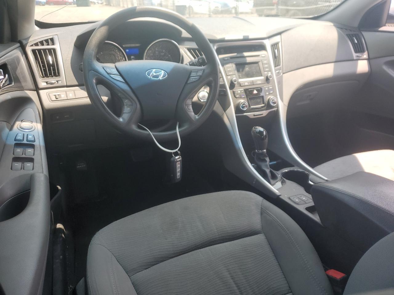 2014 HYUNDAI SONATA