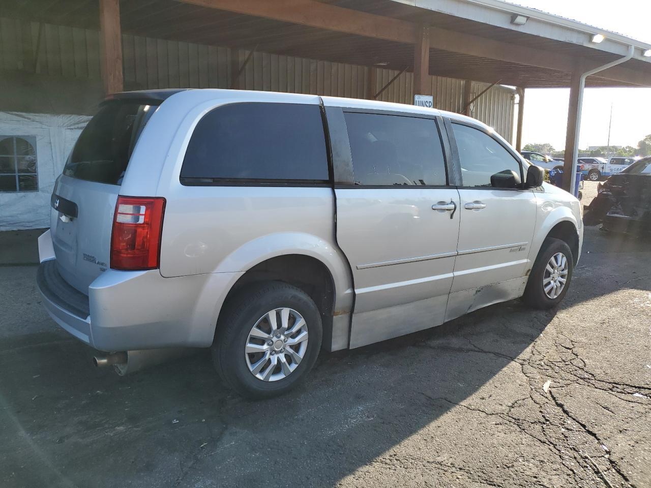 2010 DODGE CARAVAN