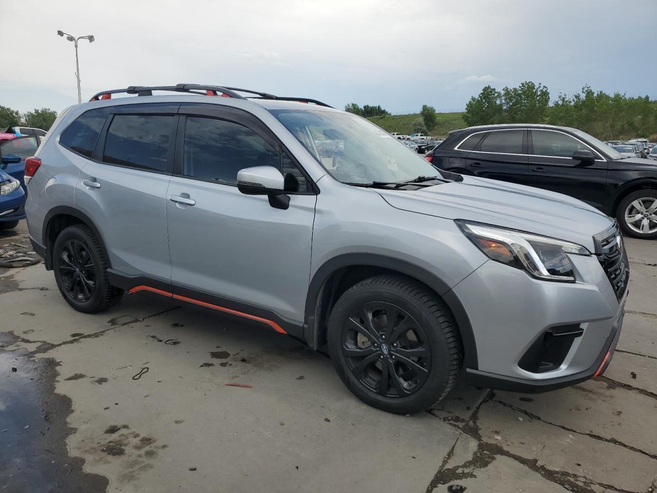 2024 SUBARU FORESTER