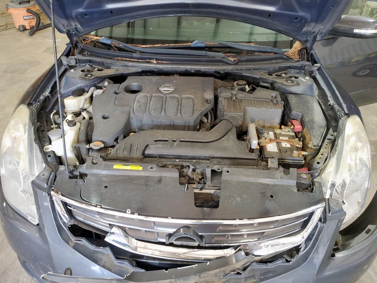 2010 NISSAN ALTIMA