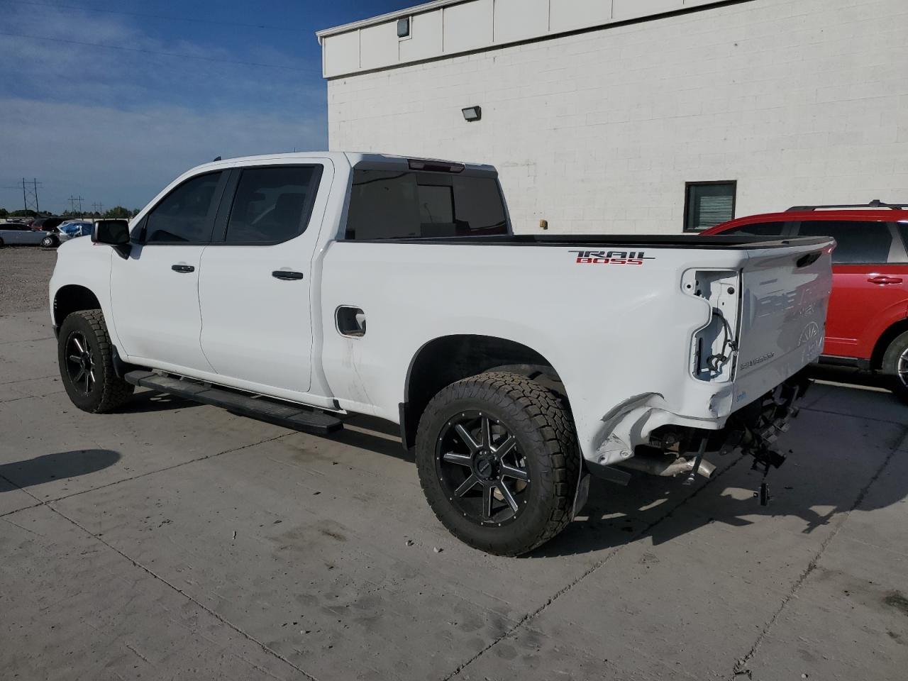 2025 CHEVROLET Silverado